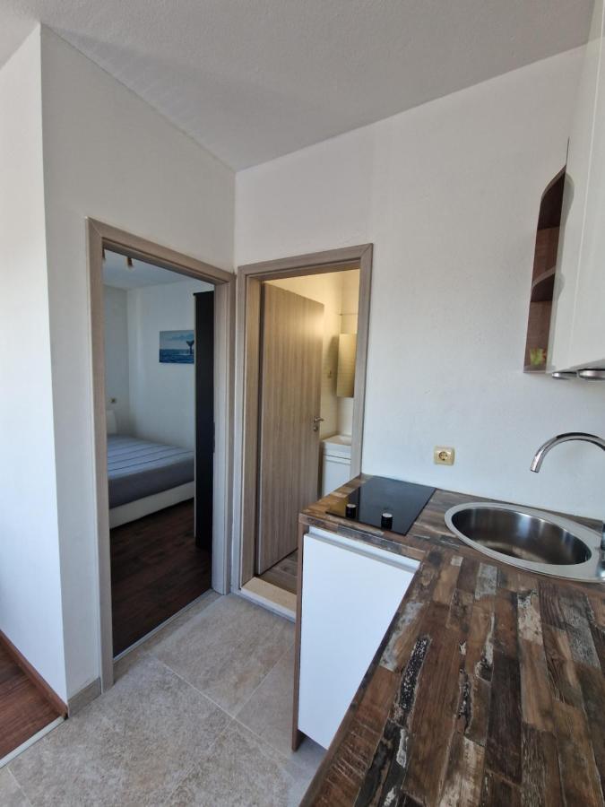 Urban Solo Suites สปลิท ภายนอก รูปภาพ